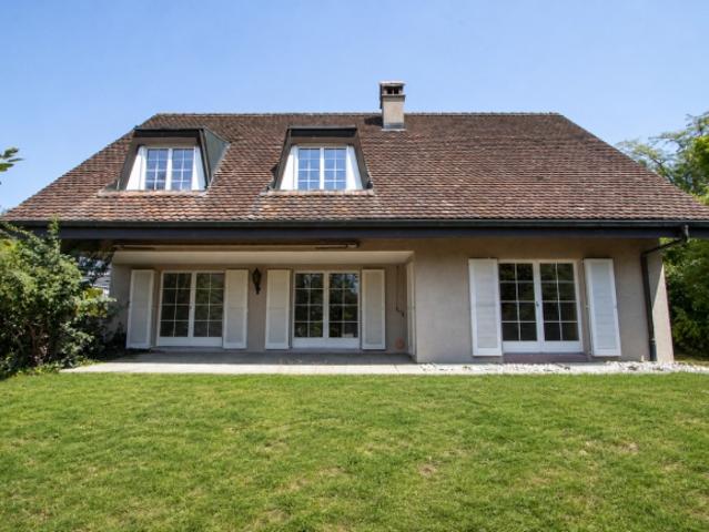 Einfamilienhaus kaufen in Lyss, Bern