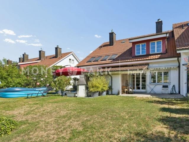 Reihenfamilienhaus kaufen in Schöfflisdorf, Zürich