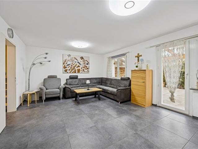 Reihenfamilienhaus kaufen in Neuenhof, Aargau