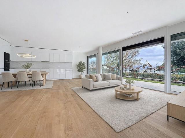 Wohnung kaufen in Rolle, Waadt