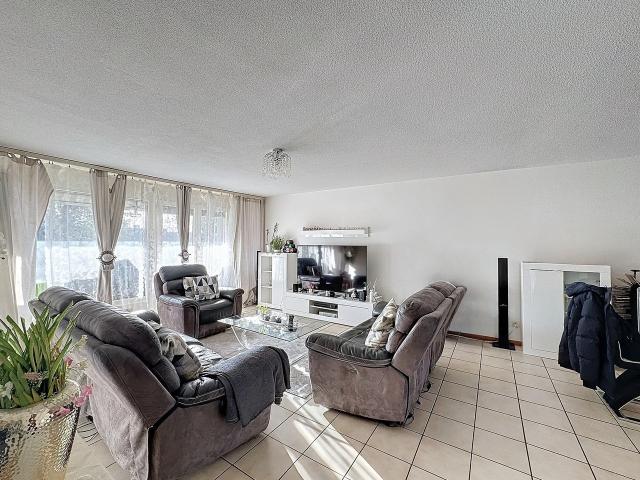 Wohnung kaufen in Villars, Freiburg
