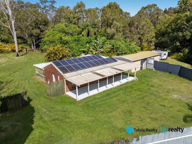 Cottage for sale in Toombul, Queensland