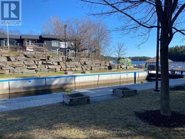 Commercial for rent in Seguin, Ontario