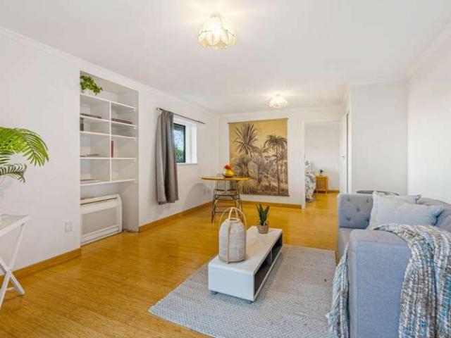 House for sale in Otakou