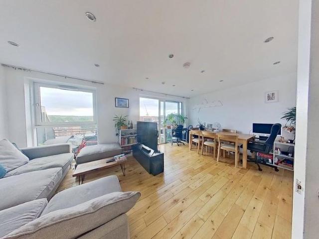 Apartment for rent in Arena Quarter, Leeds