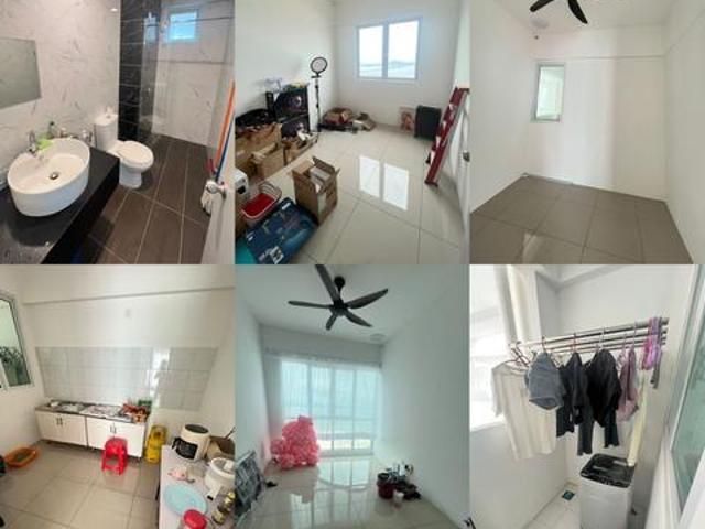 Condominium for sale in Bukit Dumbar