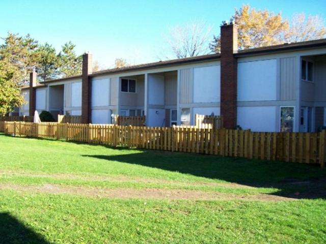 Apartment for rent in Mulhurst Bay, Ontario