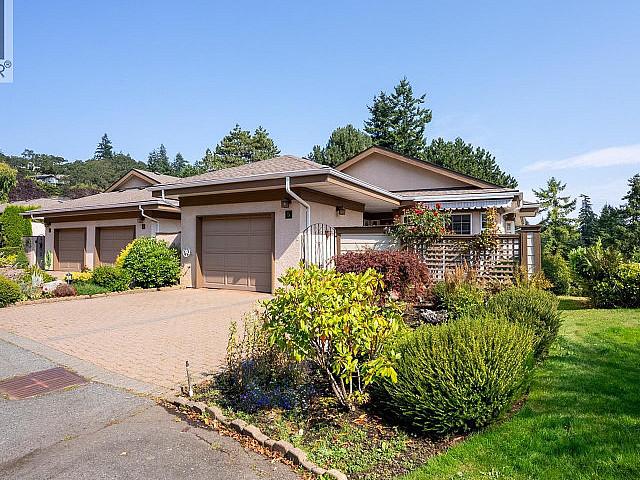 Condo for sale in Saanich, British Columbia