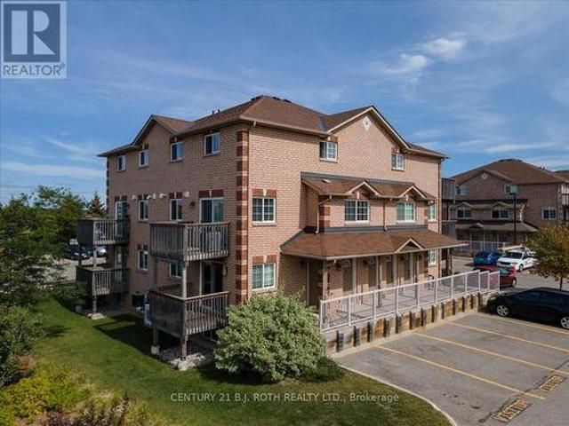 Condo for sale in Barrie, Ontario