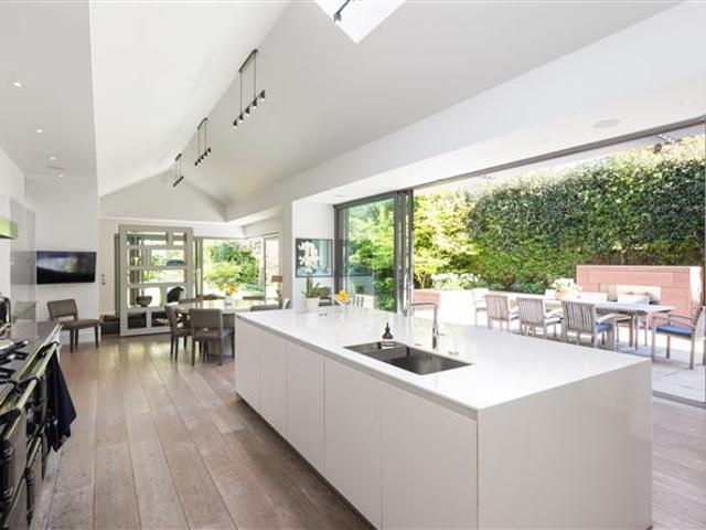 Detached House for sale in Bluebell, North Tipperary