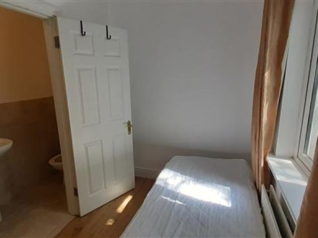 Bungalow to rent in Booterstown, North Tipperary