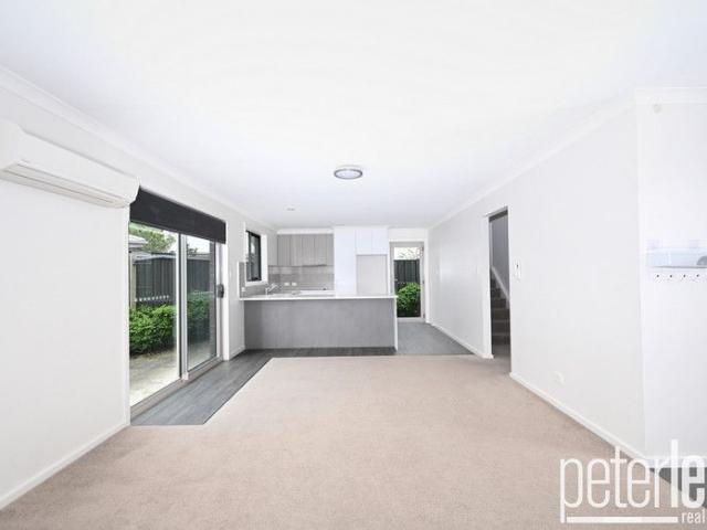 Townhouse for rent in Newnham, Launceston