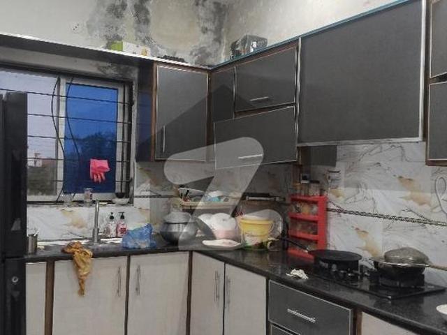 House for sale in Faisalabad, Islamabad Capital Territory