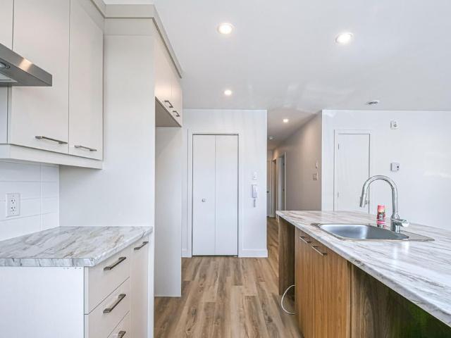 Apartment for rent in D'autray, Quebec