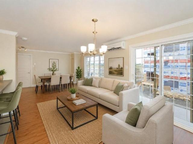 Apartment for rent in Les Jardins-de-napierville, Quebec