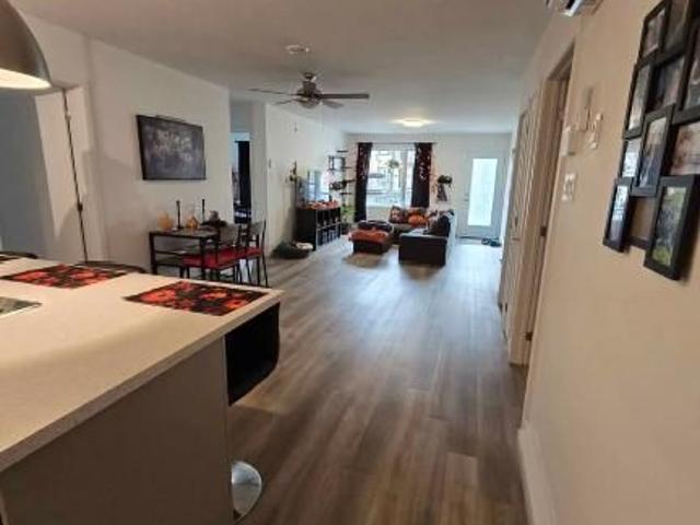 Apartment for rent in Pierre-de Saurel, Quebec