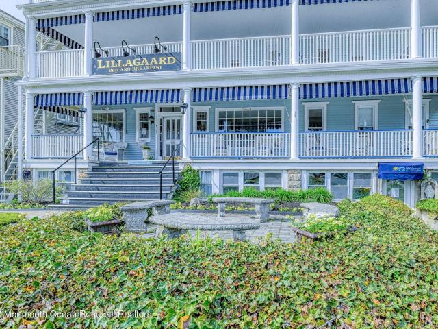 House for sale in Monmouth, New Jersey