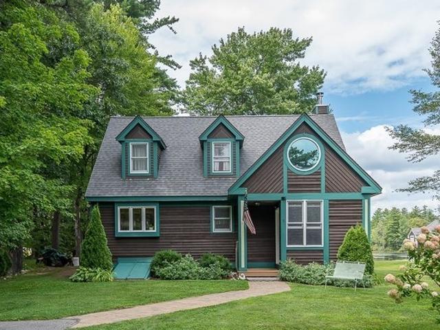 House for sale in Hubbardston, Massachusetts