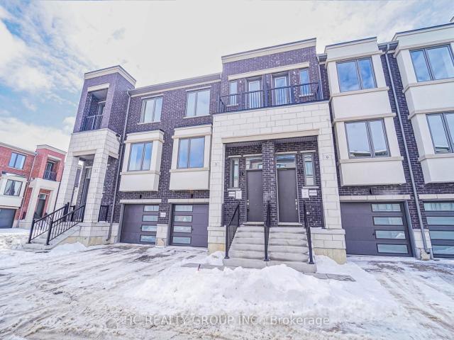 Townhouse for rent in Woburn, Ontario