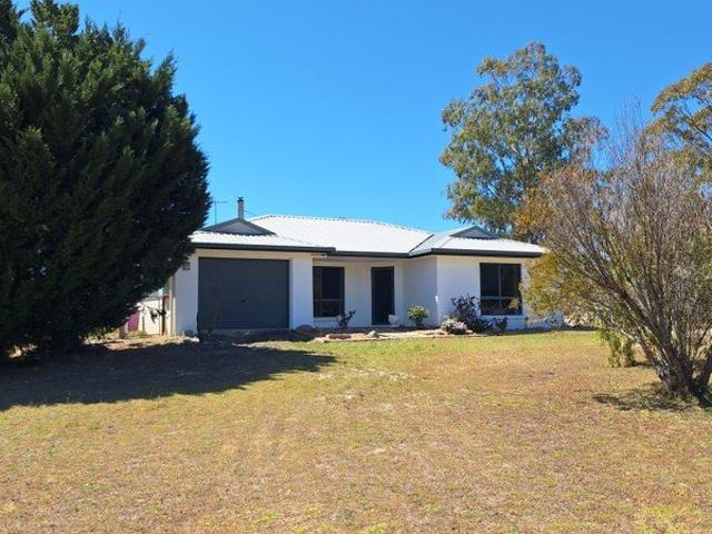House for sale in Stanthorpe, Queensland