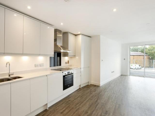 House for rent in Clewer Village, Windsor
