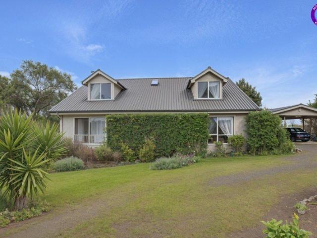 House for sale in Hazelwood North, Victoria