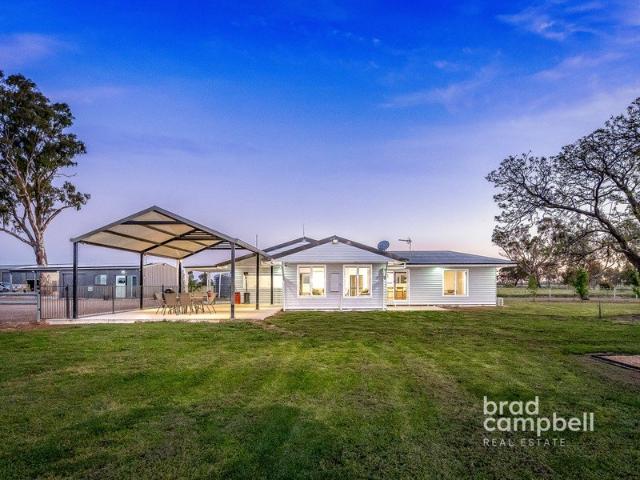 Cottage for sale in Arcadia, City of Greater Shepparton