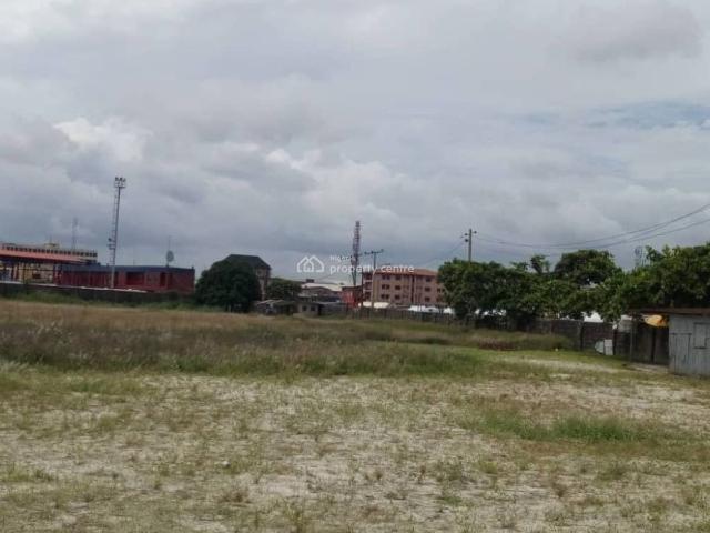 Commercial for sale in Apapa, Abuja
