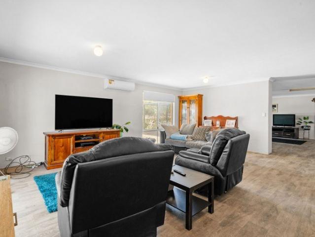 House for sale in Nambeelup, Western Australia