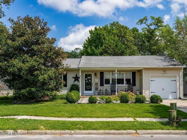 House for rent in Brick