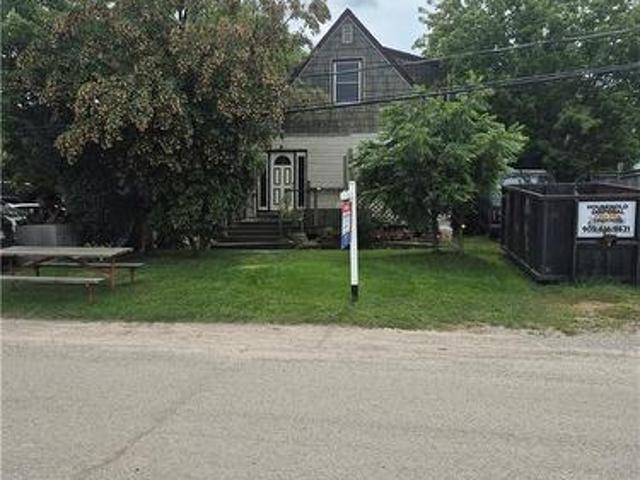 House for sale in Caledonia, Ontario