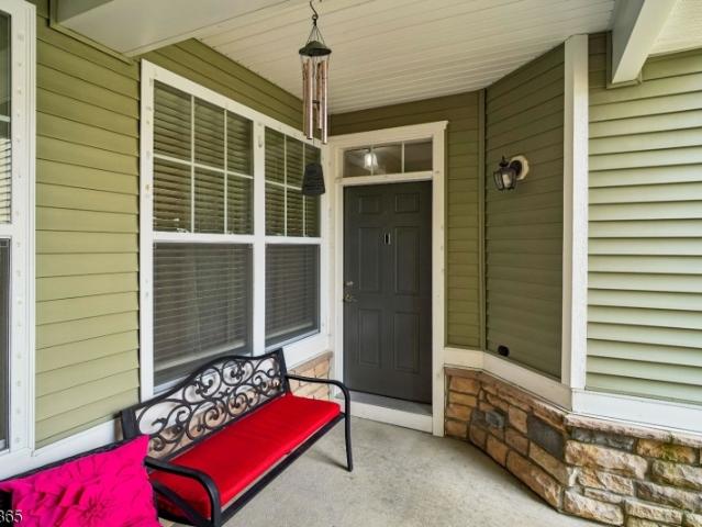 Townhouse for sale in Allamuchy, New Jersey
