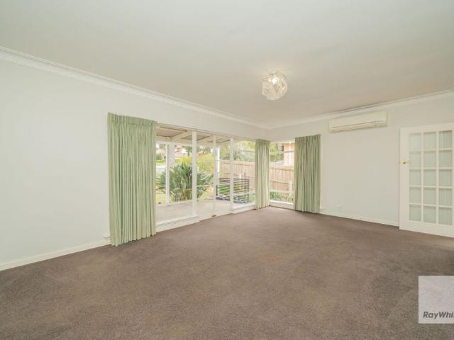 House for rent in North Cray, Greater London