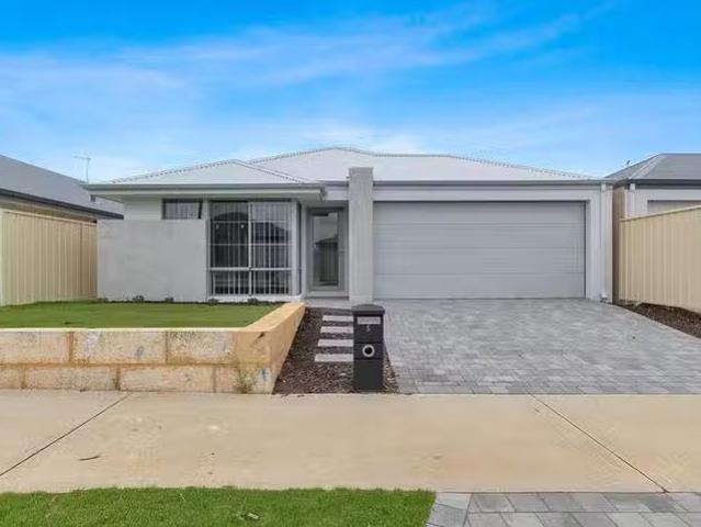 House for rent in Parklands, Western Australia