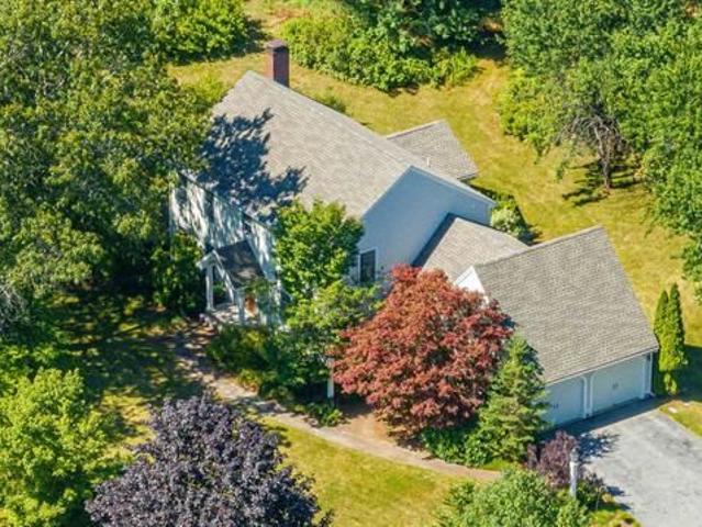 House for sale in Bow