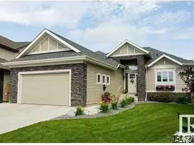 House for sale in Spruce Grove, Alberta