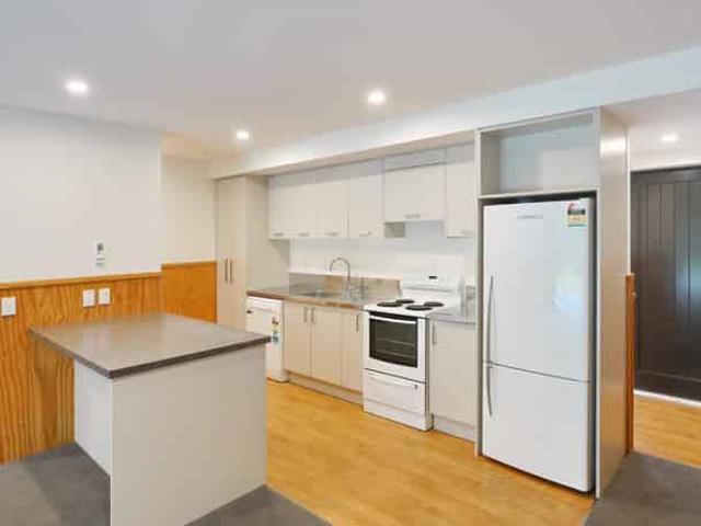 House for rent in Chaslands, Canterbury