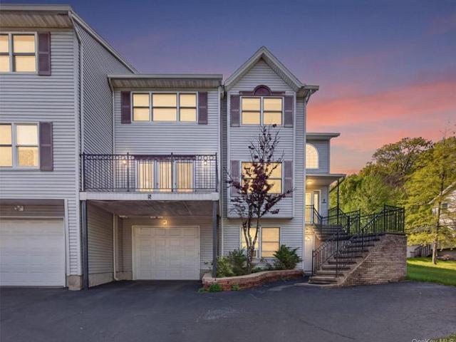 Condo for sale in Rockland, New York