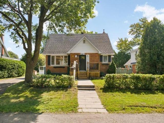 House for sale in Pointe-claire, Quebec