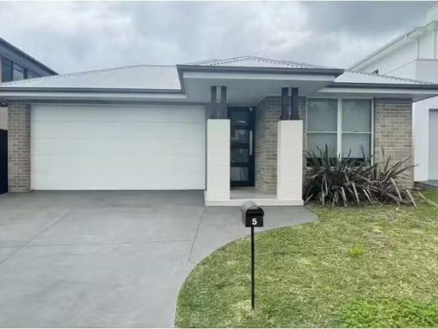 House for rent in Elara, Sydney