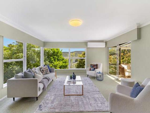 House for sale in Chatswood, Kaipātiki
