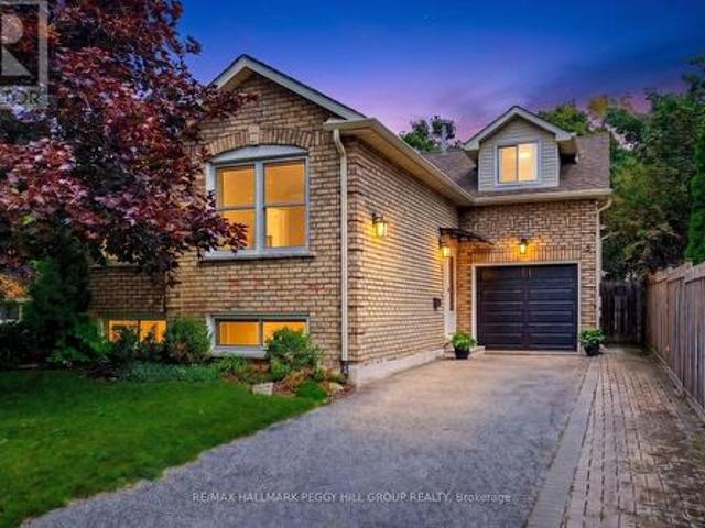 House for sale in Barrie, Ontario