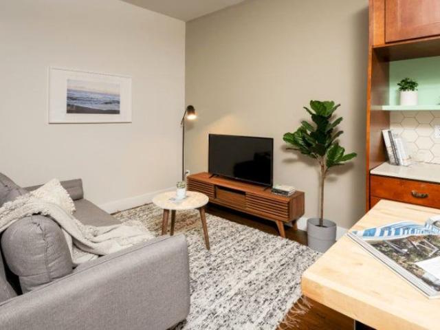 Room for rent in Arverne, New York