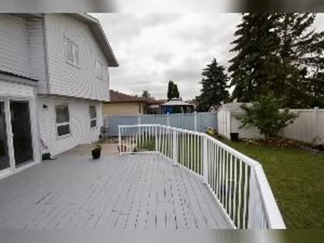 House for rent in Wedgewood, Alberta