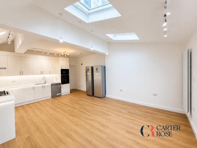 House for rent in Furzedown, Greater London