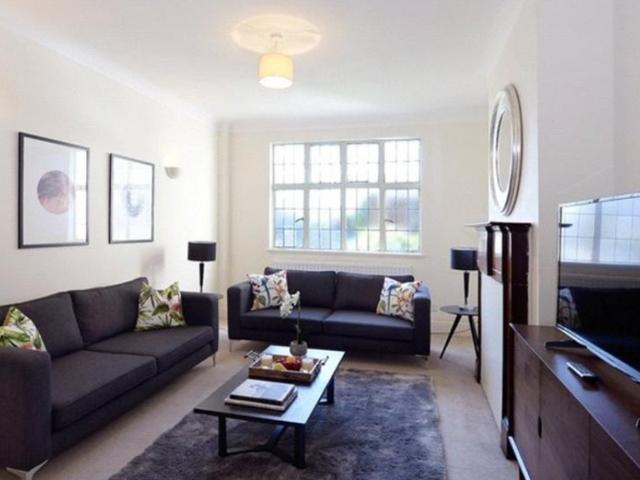 Apartment for rent in St. John's Wood, Greater London