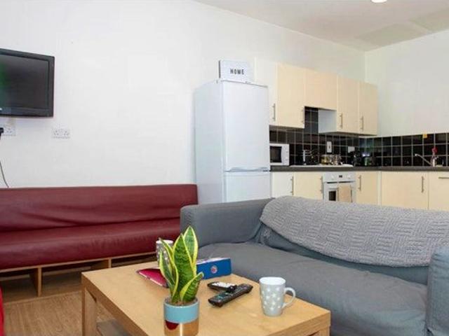 Room for rent in Old Town, Scotland