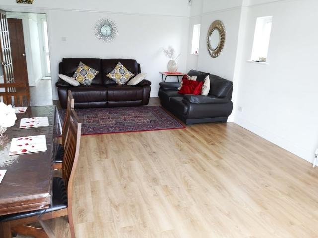 House for rent in Lane, Greater London