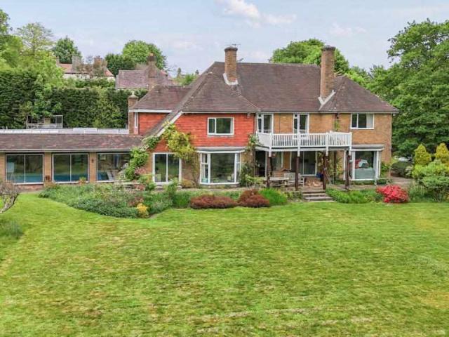 Farm for sale in Crowborough, Cross In Hand