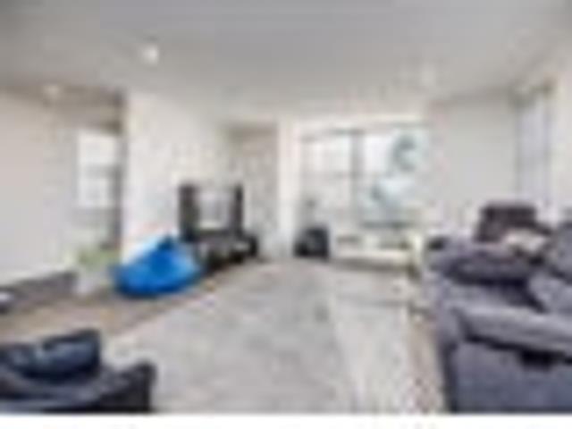 Townhouse for sale in Papakura